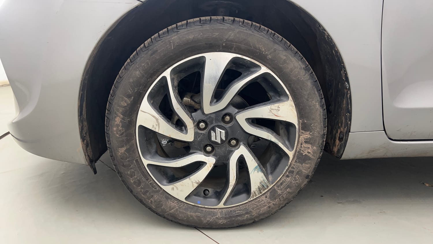 Used 2021 Maruti Suzuki Baleno Alpha Automatic Petrol Automatic tyres LEFT FRONT TYRE RIM VIEW
