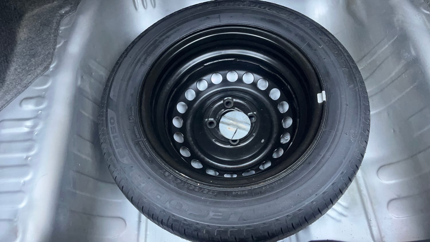 Used 2018 Honda Amaze 1.2 S MT Petrol Petrol Manual tyres SPARE TYRE VIEW