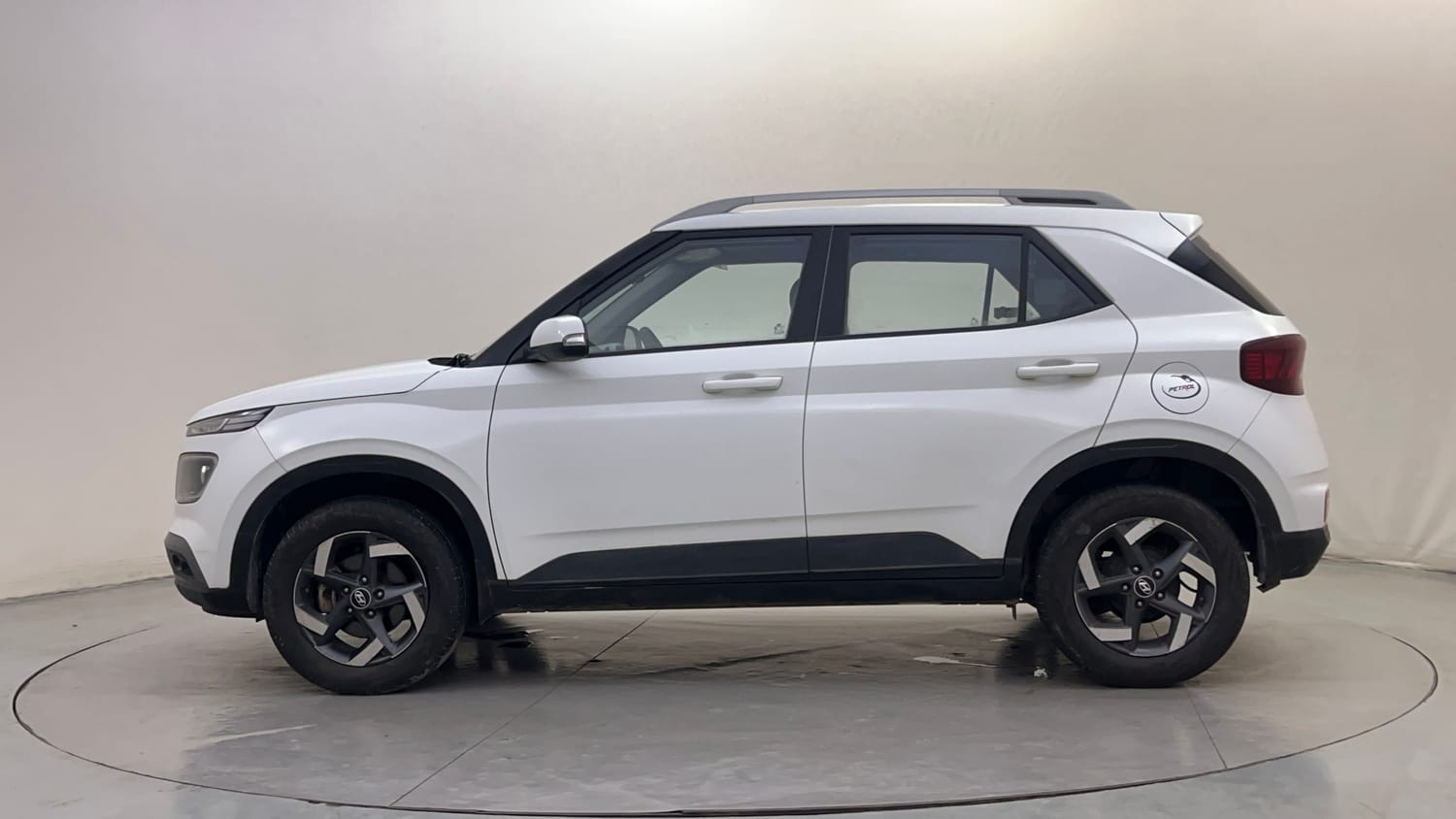 Used 2020 Hyundai Venue SX 1.0 Turbo Petrol Manual exterior LEFT SIDE VIEW
