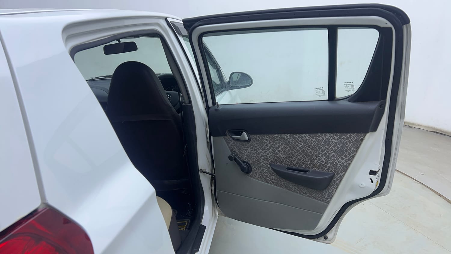 Used 2017 Maruti Suzuki Alto 800 LXi Petrol Manual interior RIGHT REAR DOOR OPEN VIEW