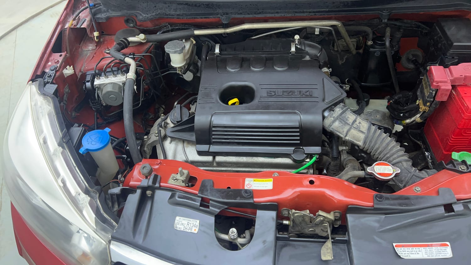 Used 2018 Maruti Suzuki Celerio VXi (O) AMT Petrol Automatic engine ENGINE RIGHT SIDE VIEW