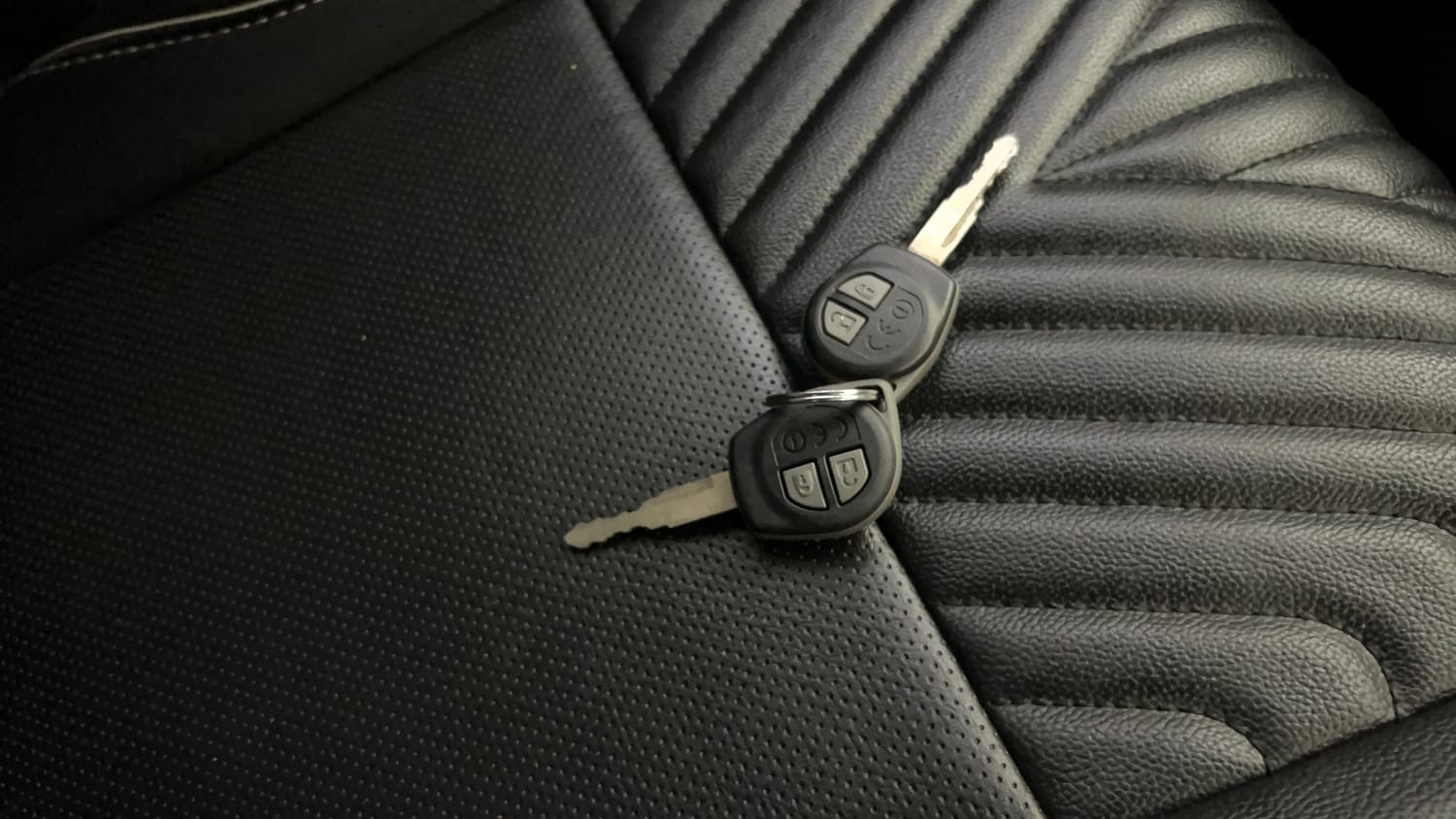 Used 2021 Maruti Suzuki Wagon R VXi (O) 1.2 Petrol Manual extra CAR KEY VIEW