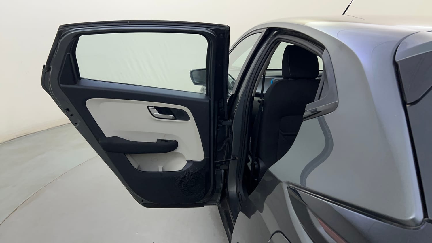 Used 2023 Tata Altroz XZ Diesel Diesel Manual interior LEFT REAR DOOR OPEN VIEW