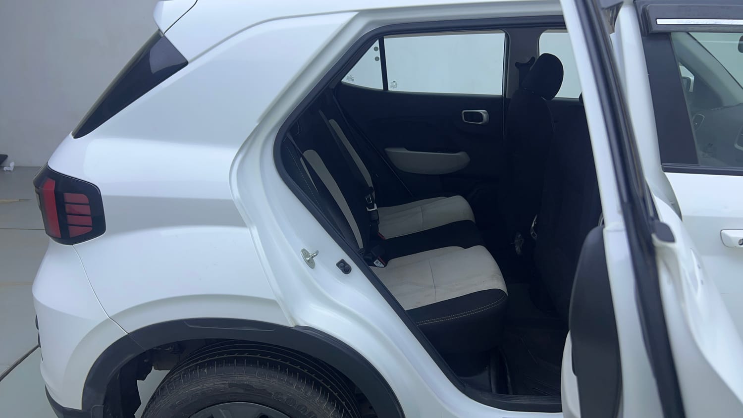 Used 2023 Hyundai Venue SX 1.2 Petrol Petrol Manual interior RIGHT SIDE REAR DOOR CABIN VIEW
