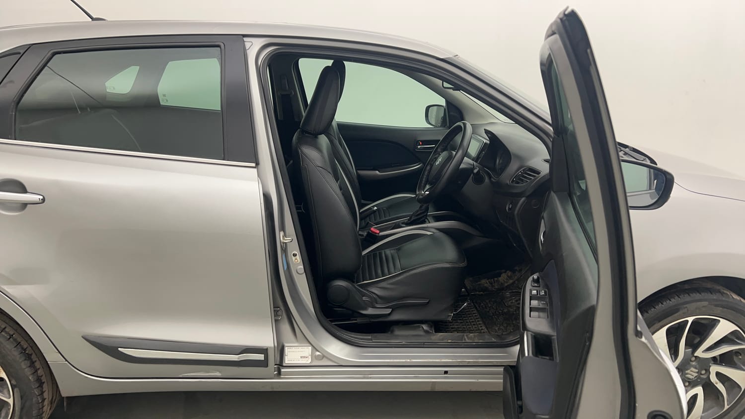 Used 2020 Maruti Suzuki Baleno Alpha Automatic Petrol Automatic interior RIGHT SIDE FRONT DOOR CABIN VIEW