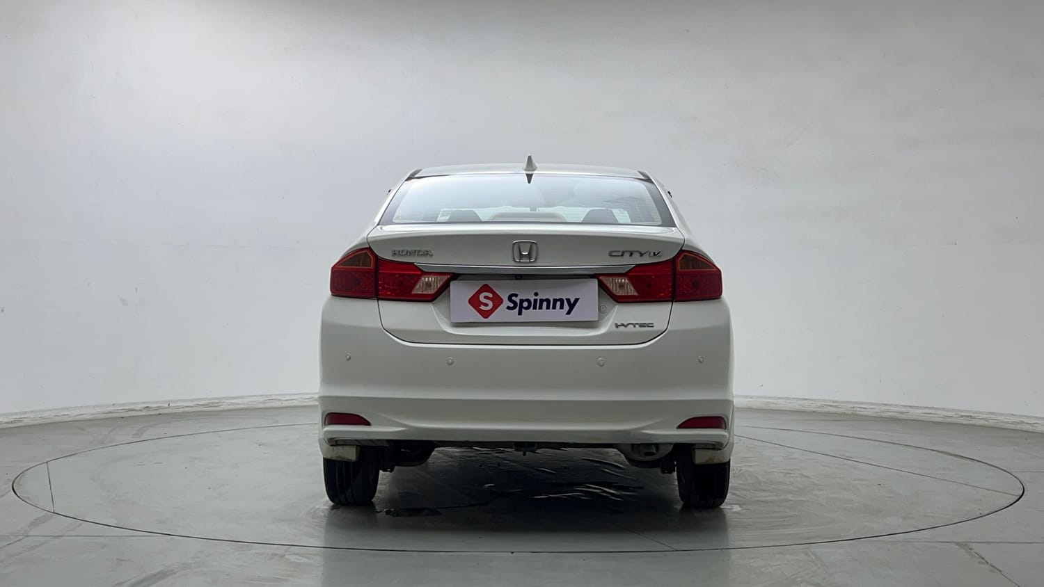 Used 2015 Honda City V Petrol Manual exterior BACK VIEW