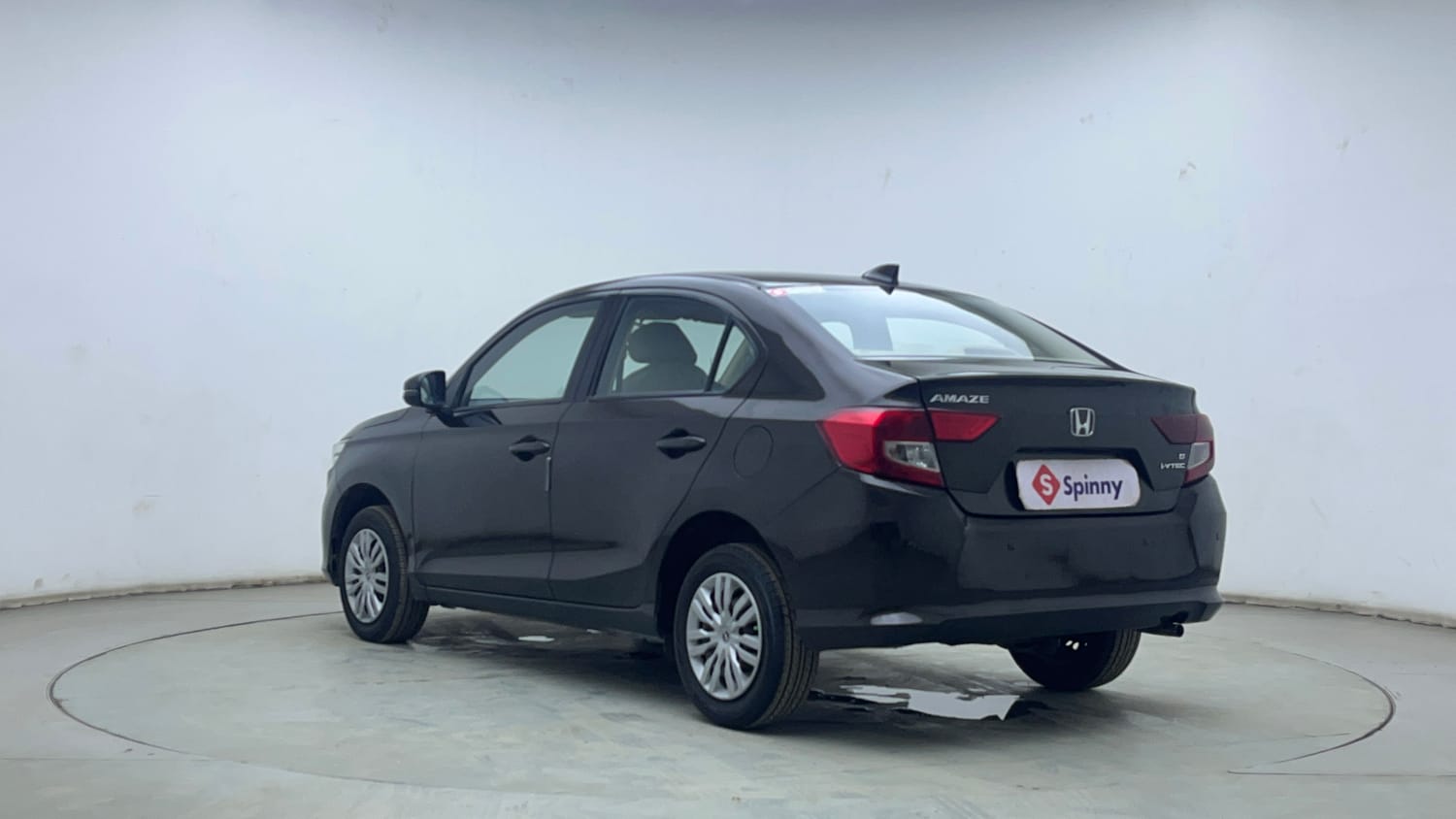 Used 2018 Honda Amaze 1.2 S MT Petrol Petrol Manual exterior LEFT REAR CORNER VIEW