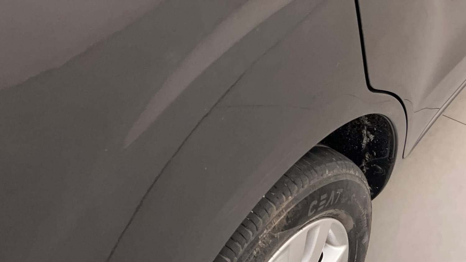 Used 2017 Maruti Suzuki Ertiga ZXI+ Petrol Manual dents MINOR SCRATCH