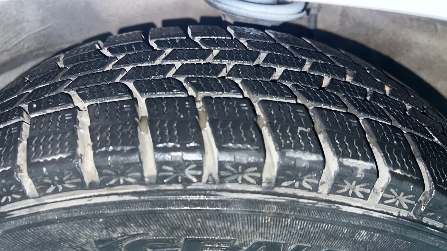 Used 2017 Maruti Suzuki Alto K10 VXi Petrol Manual tyres LEFT FRONT TYRE TREAD VIEW