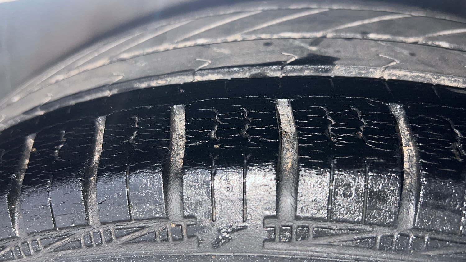 Used 2018 Hyundai Eon Era + AirBag Petrol Manual tyres RIGHT FRONT TYRE TREAD VIEW