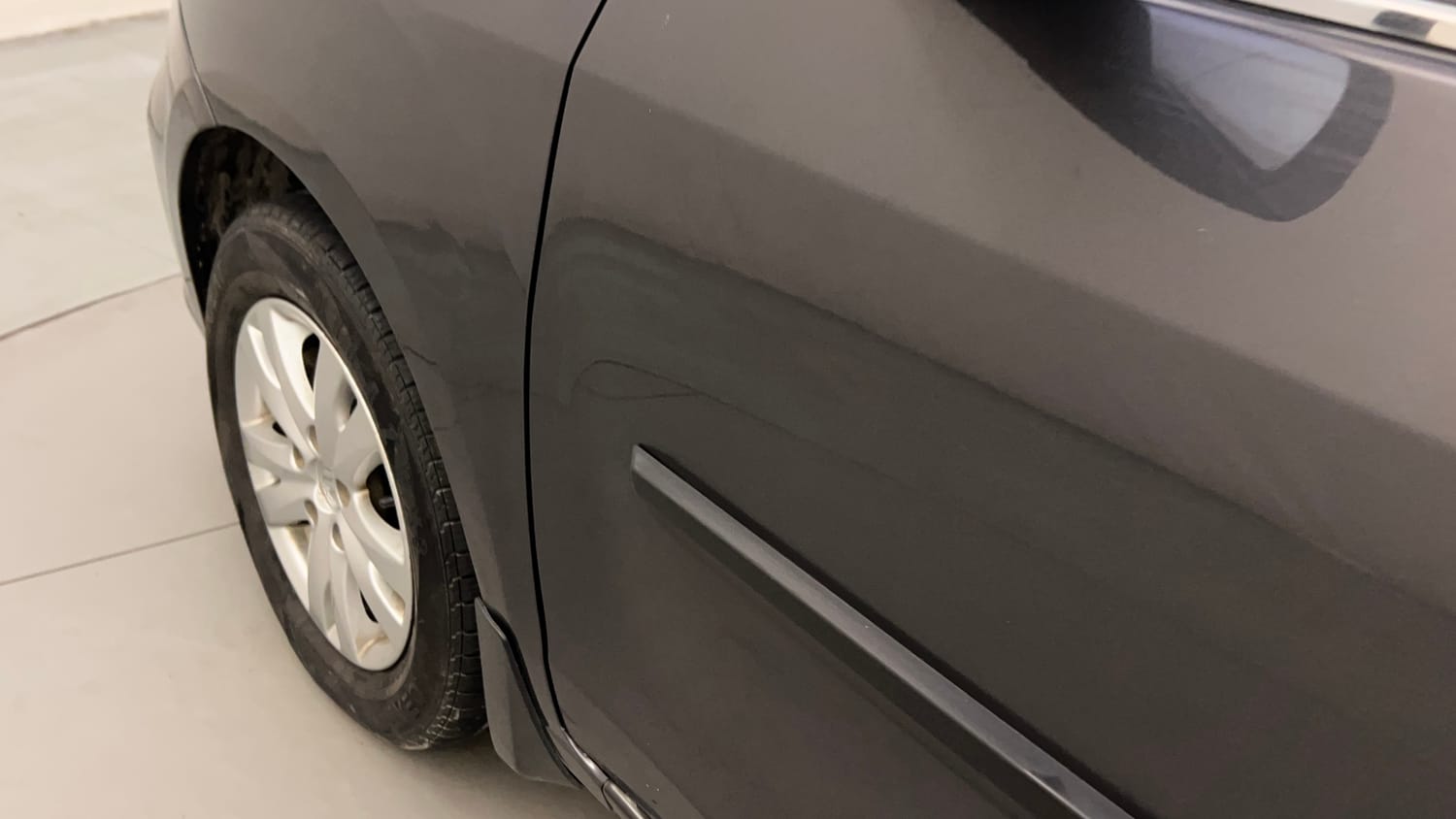 Used 2017 Maruti Suzuki Ertiga ZXI+ Petrol Manual dents MINOR SCRATCH