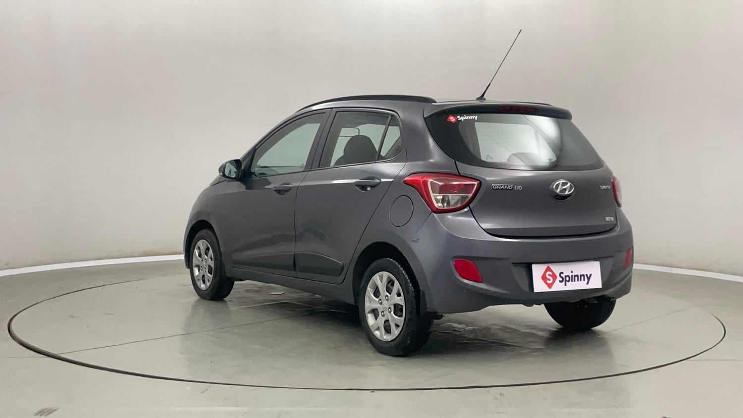 Used 2016 Hyundai Grand i10 Sportz 1.2 Kappa VTVT Petrol Manual exterior LEFT REAR CORNER VIEW
