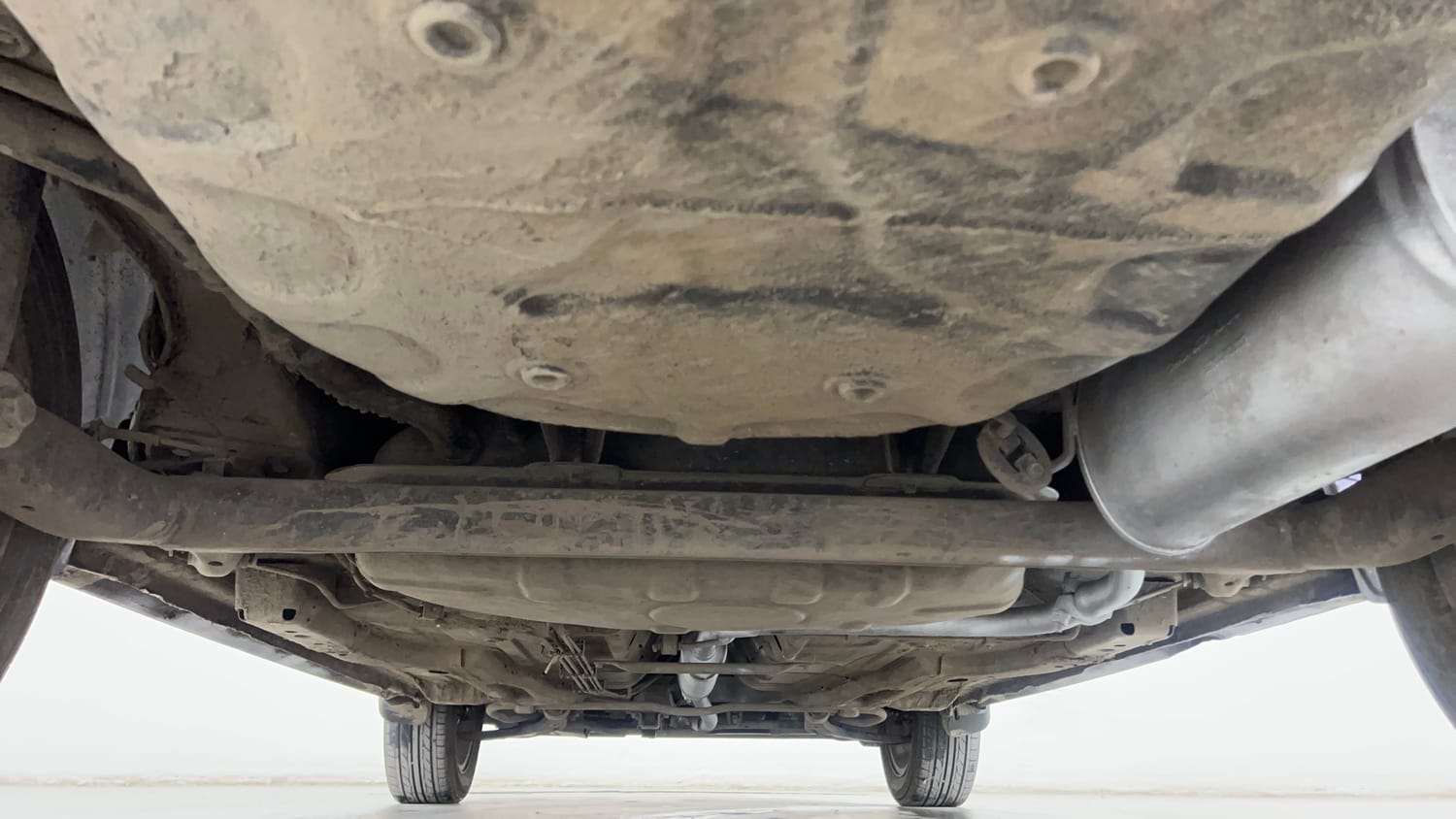 Used 2019 Tata Tigor Revotron XZA Petrol Automatic extra REAR UNDERBODY VIEW (TAKEN FROM REAR)