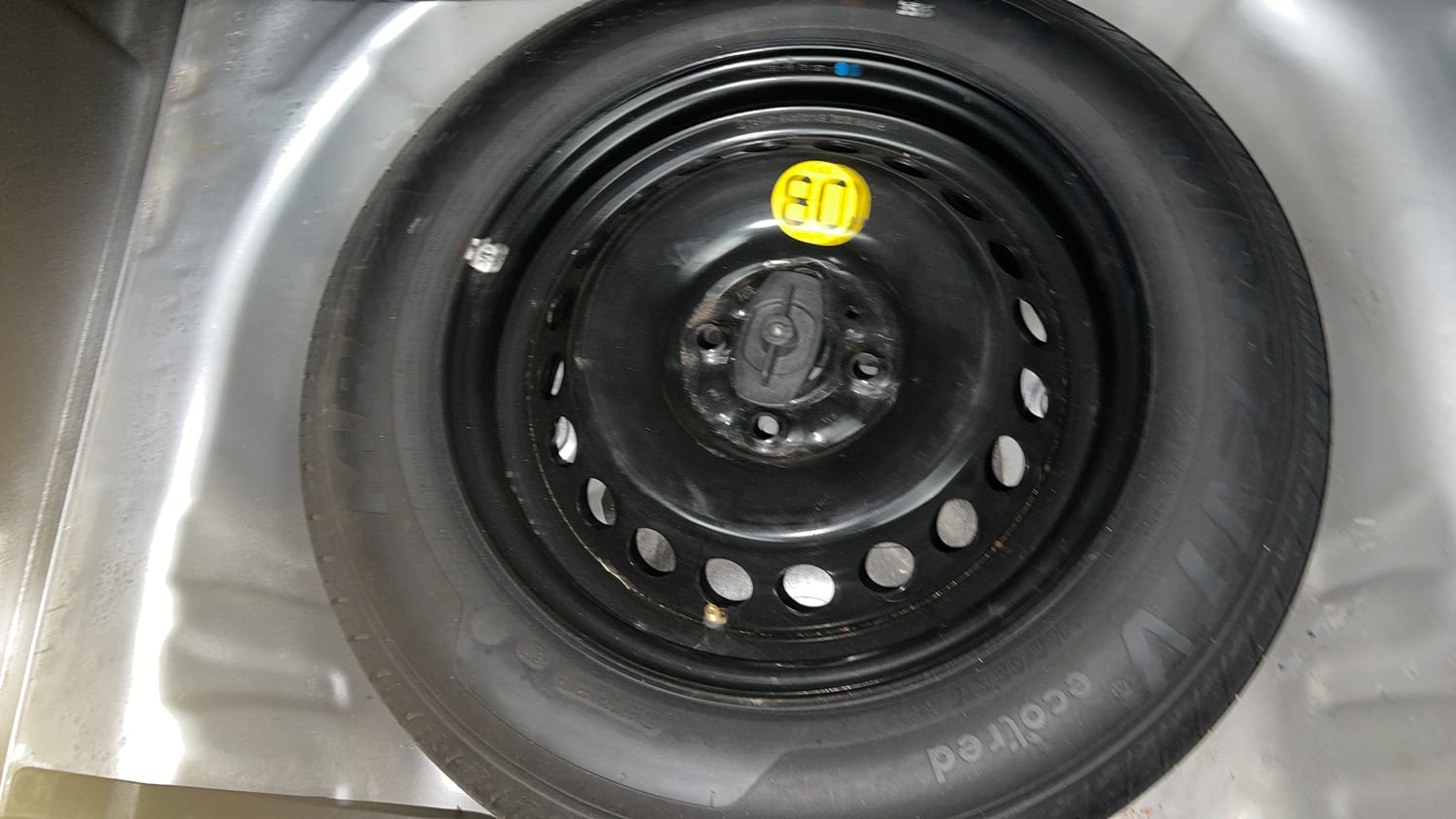 Used 2021 Maruti Suzuki Baleno Alpha Automatic Petrol Automatic tyres SPARE TYRE VIEW