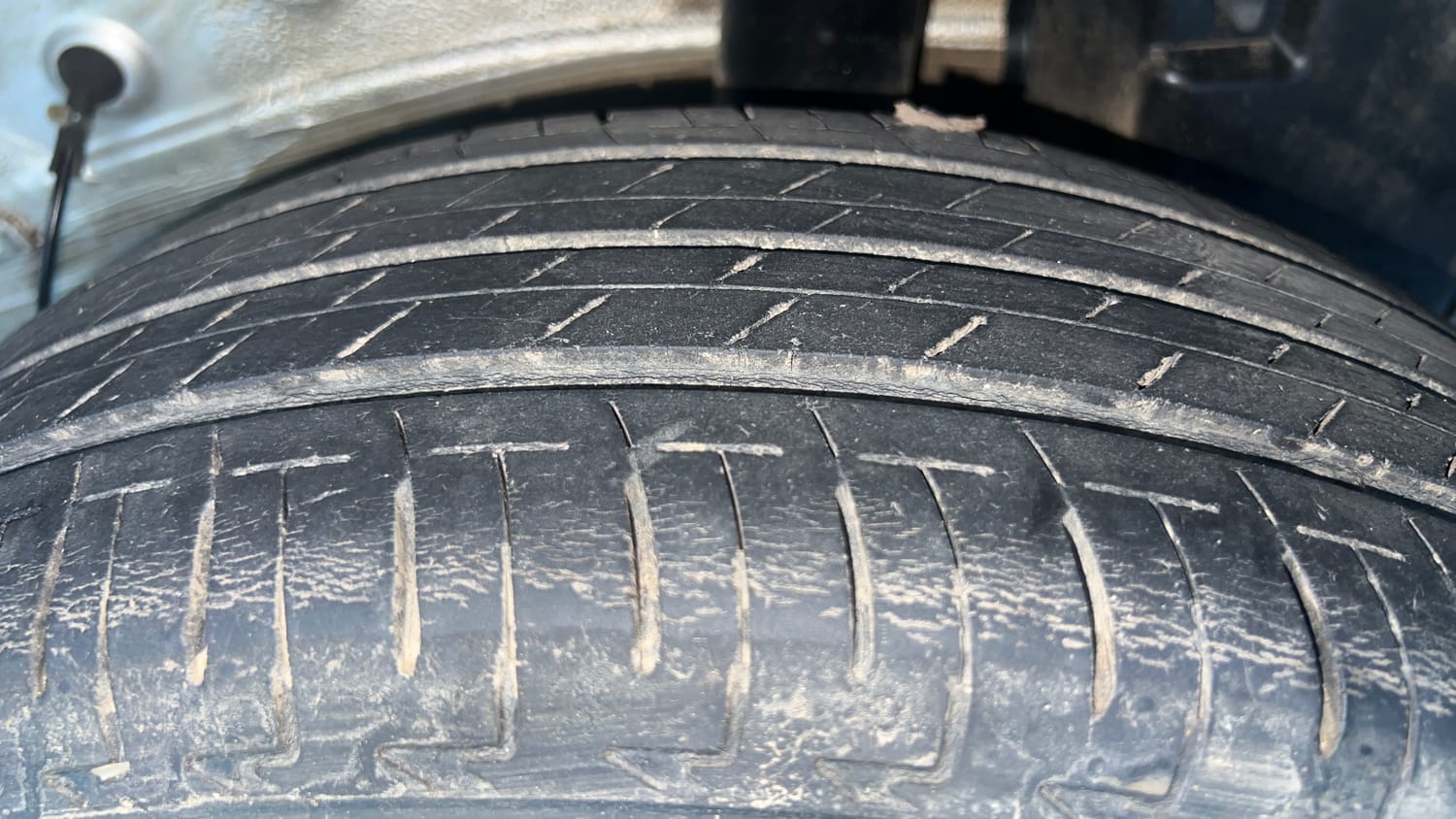 Used 2016 Toyota Etios Liva VD Diesel Manual tyres LEFT REAR TYRE TREAD VIEW