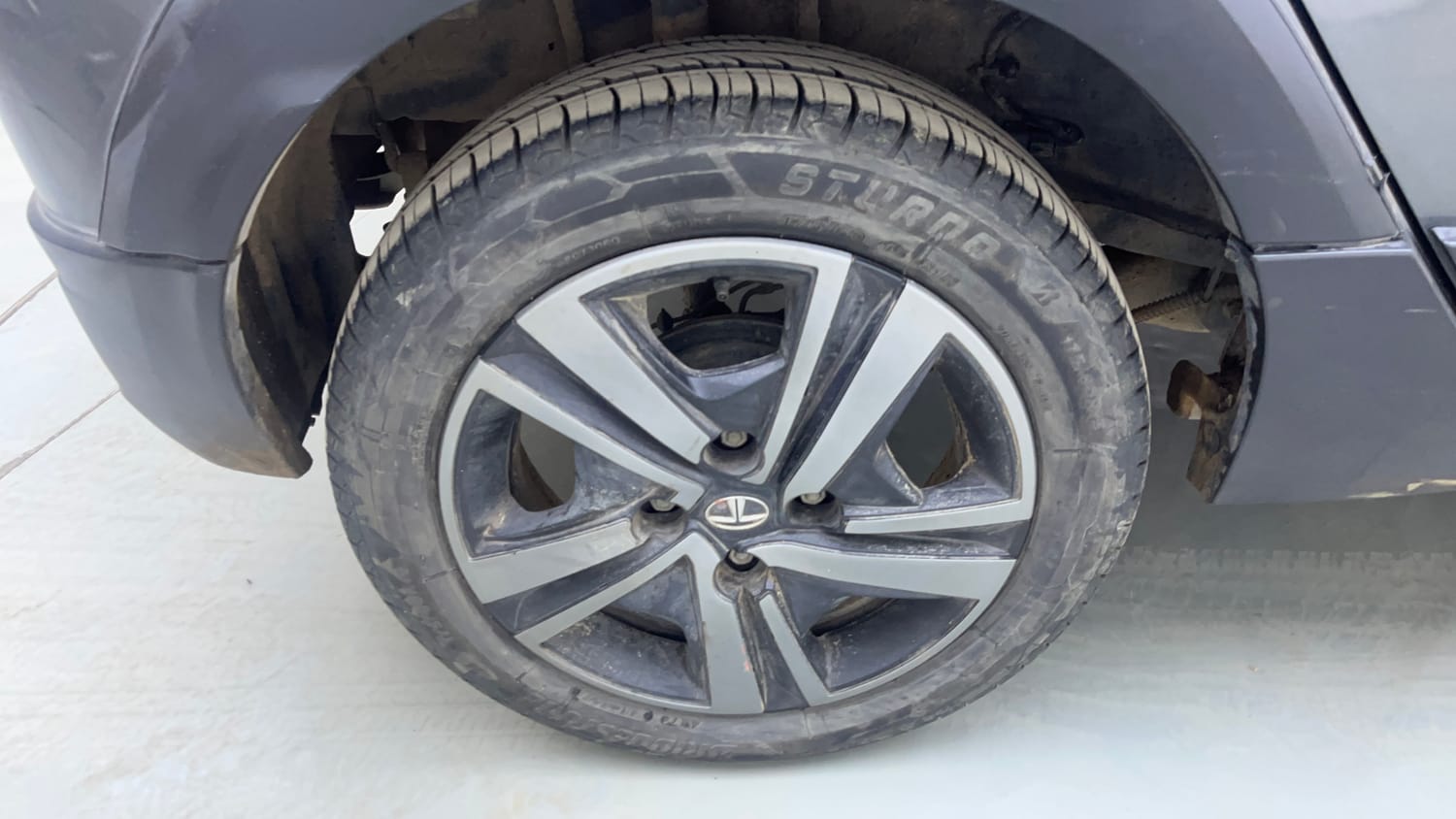 Used 2023 Tata Tiago NRG XZ AMT Petrol Automatic tyres RIGHT REAR TYRE RIM VIEW