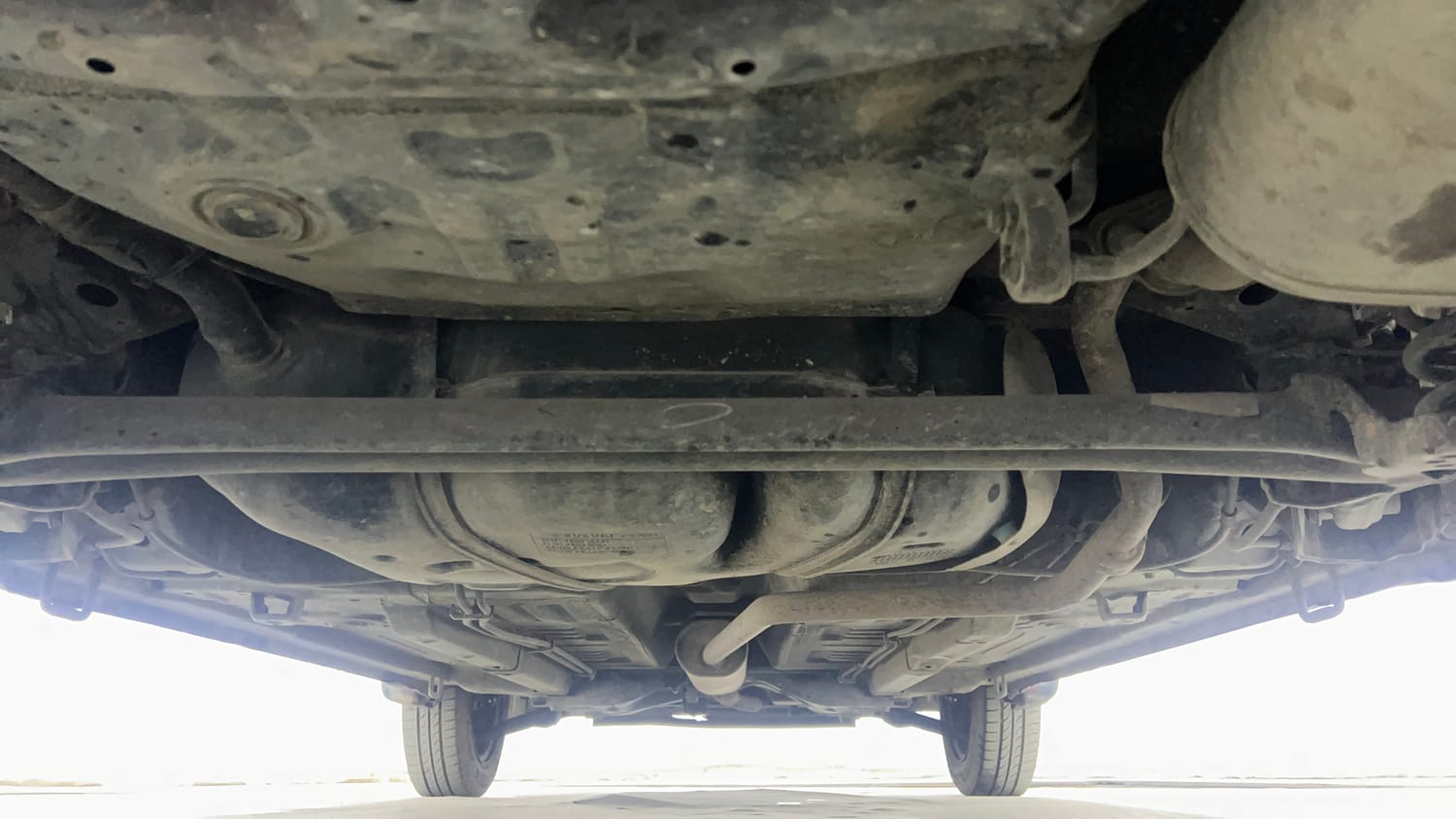Used 2018 Maruti Suzuki Celerio VXi (O) AMT Petrol Automatic extra REAR UNDERBODY VIEW (TAKEN FROM REAR)