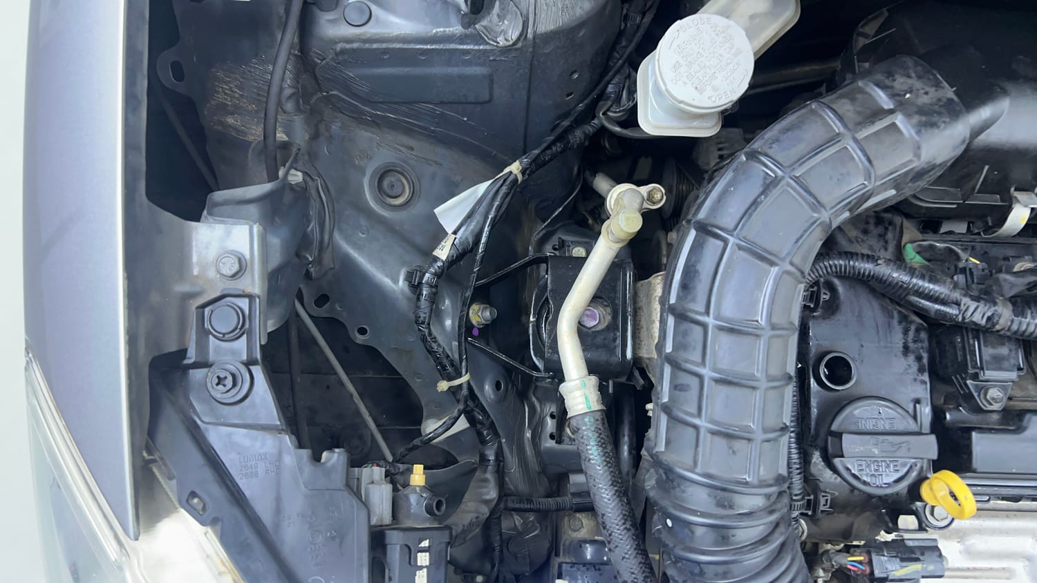 Used 2021 Maruti Suzuki Dzire VXi AGS Petrol Automatic engine ENGINE RIGHT SIDE VIEW