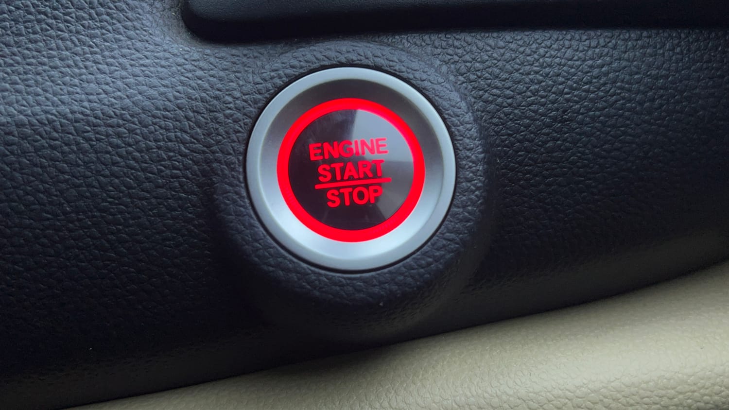 Used 2019 Honda Amaze 1.2 VX CVT Petrol Petrol Automatic top_features Keyless start