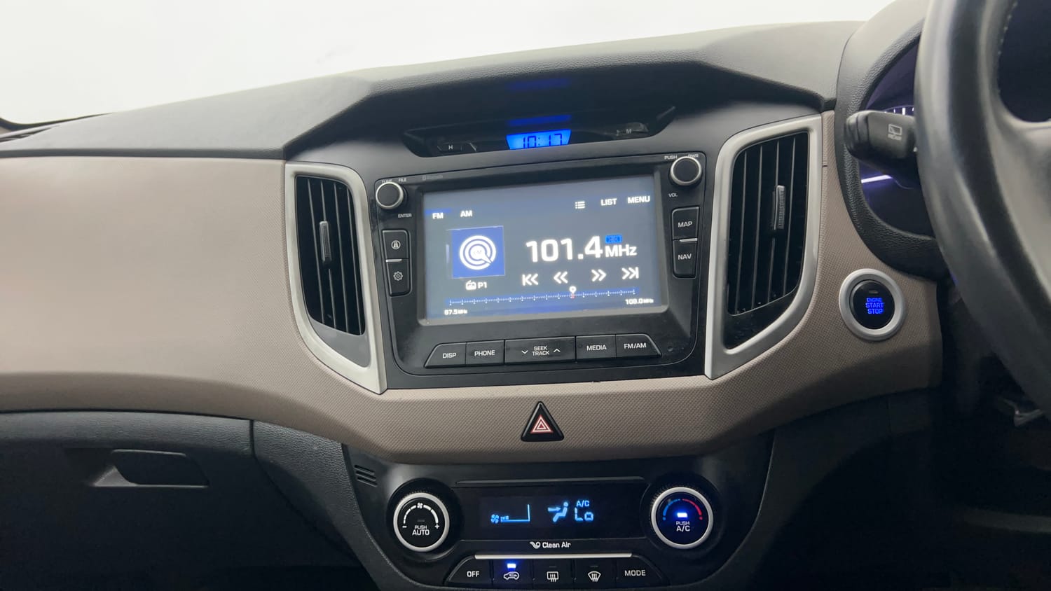 Used 2017 Hyundai Creta 1.6 SX Plus AT Petrol Petrol Automatic interior MUSIC SYSTEM & AC CONTROL VIEW