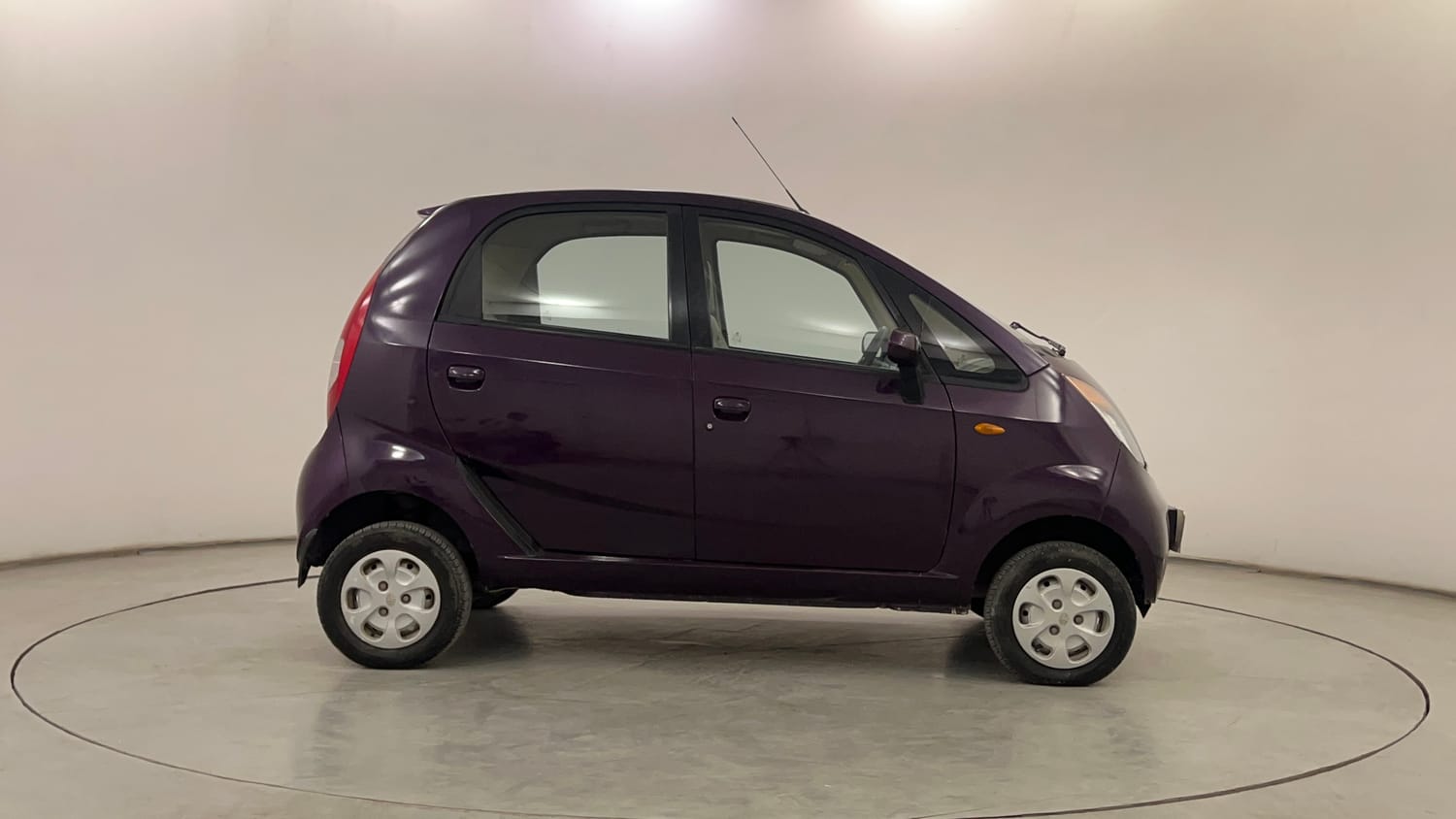 Used 2015 Tata Nano Twist XT Petrol Manual exterior RIGHT SIDE VIEW