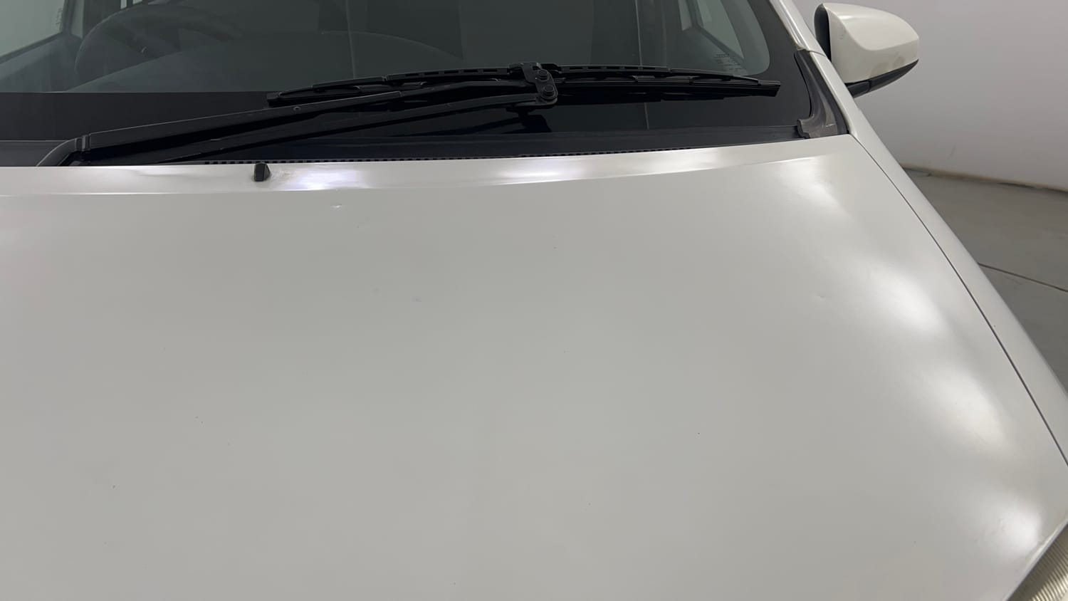 Used 2013 Toyota Etios Liva G Petrol Manual dents MINOR DENT