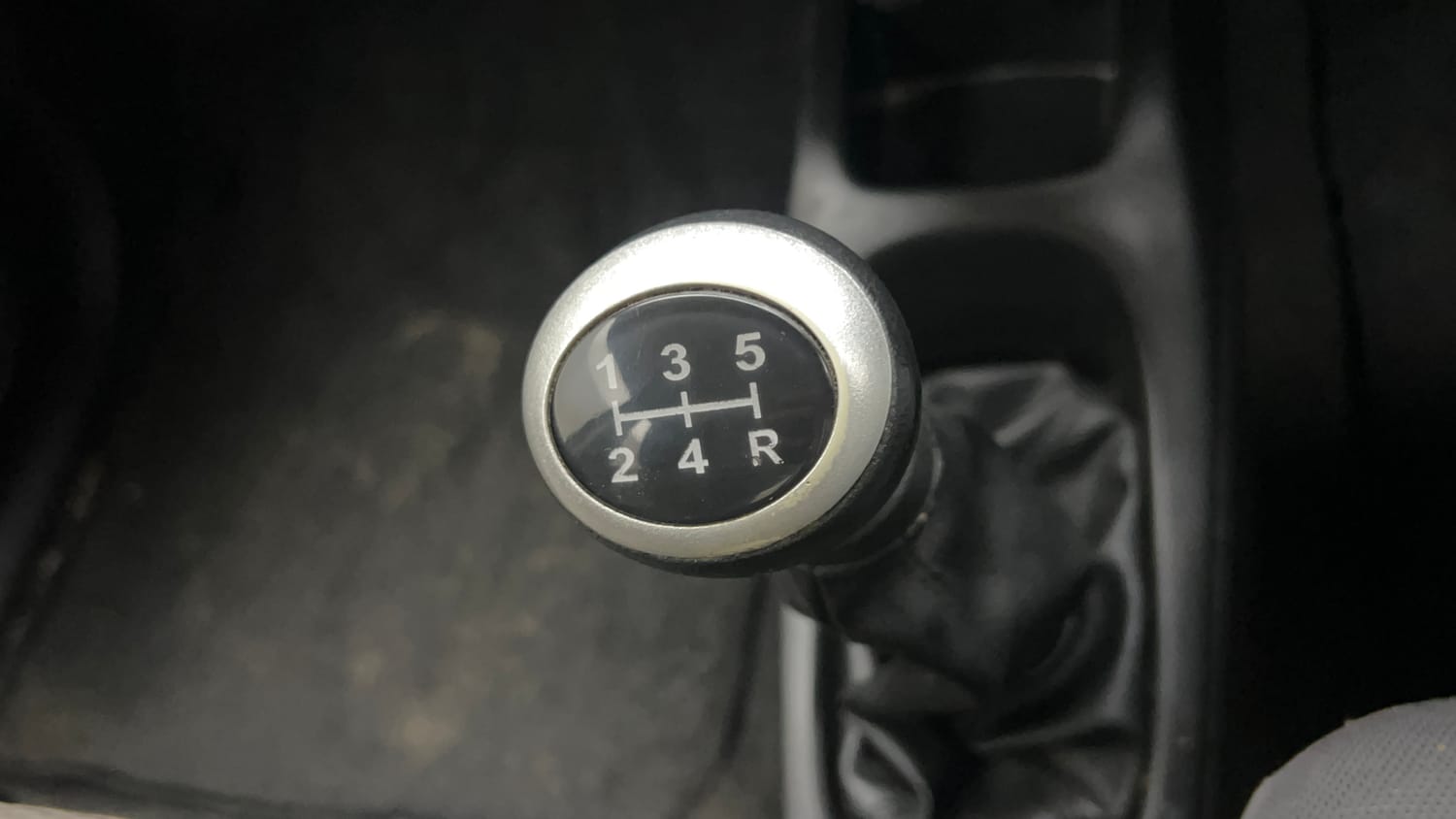 Used 2013 Maruti Suzuki Wagon R LXI CNG Cng Manual interior GEAR  KNOB VIEW
