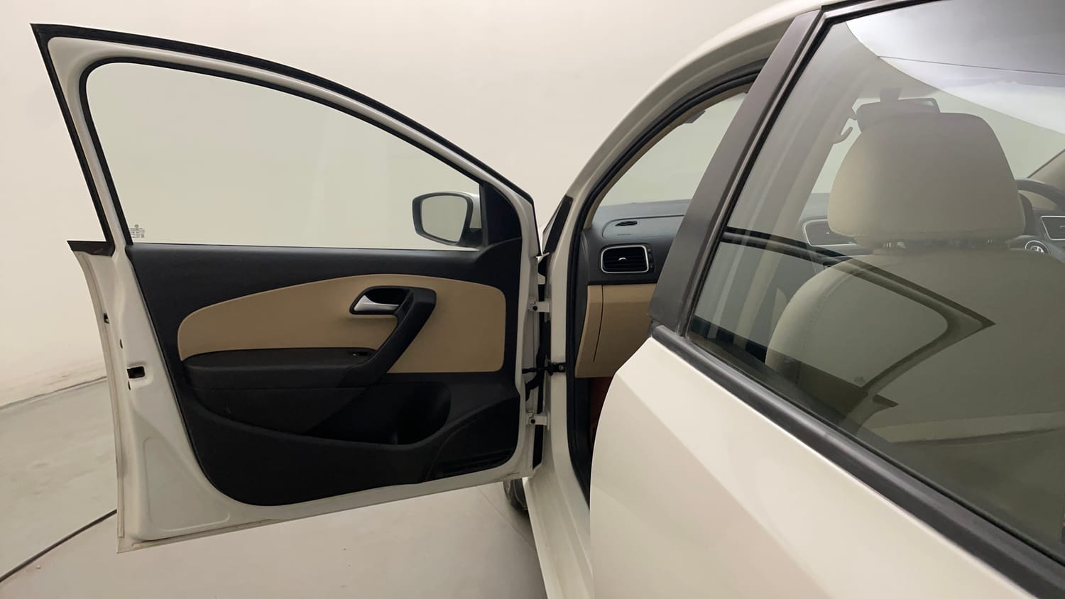 Used 2015 Volkswagen Polo Highline1.2L (P) Petrol Manual interior LEFT FRONT DOOR OPEN VIEW
