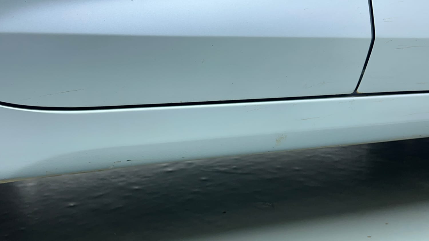 Used 2017 Maruti Suzuki Ertiga VXI CNG Cng Manual dents MINOR DENT
