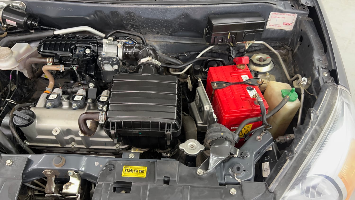 Used 2022 Maruti Suzuki Alto 800 Vxi Plus Petrol Manual engine ENGINE LEFT SIDE VIEW