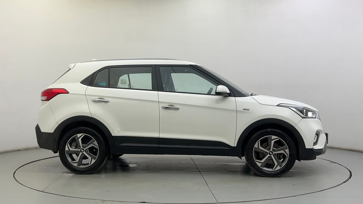 Used 2018 Hyundai Creta SX 1.6 AT Petrol Petrol Automatic exterior RIGHT SIDE VIEW