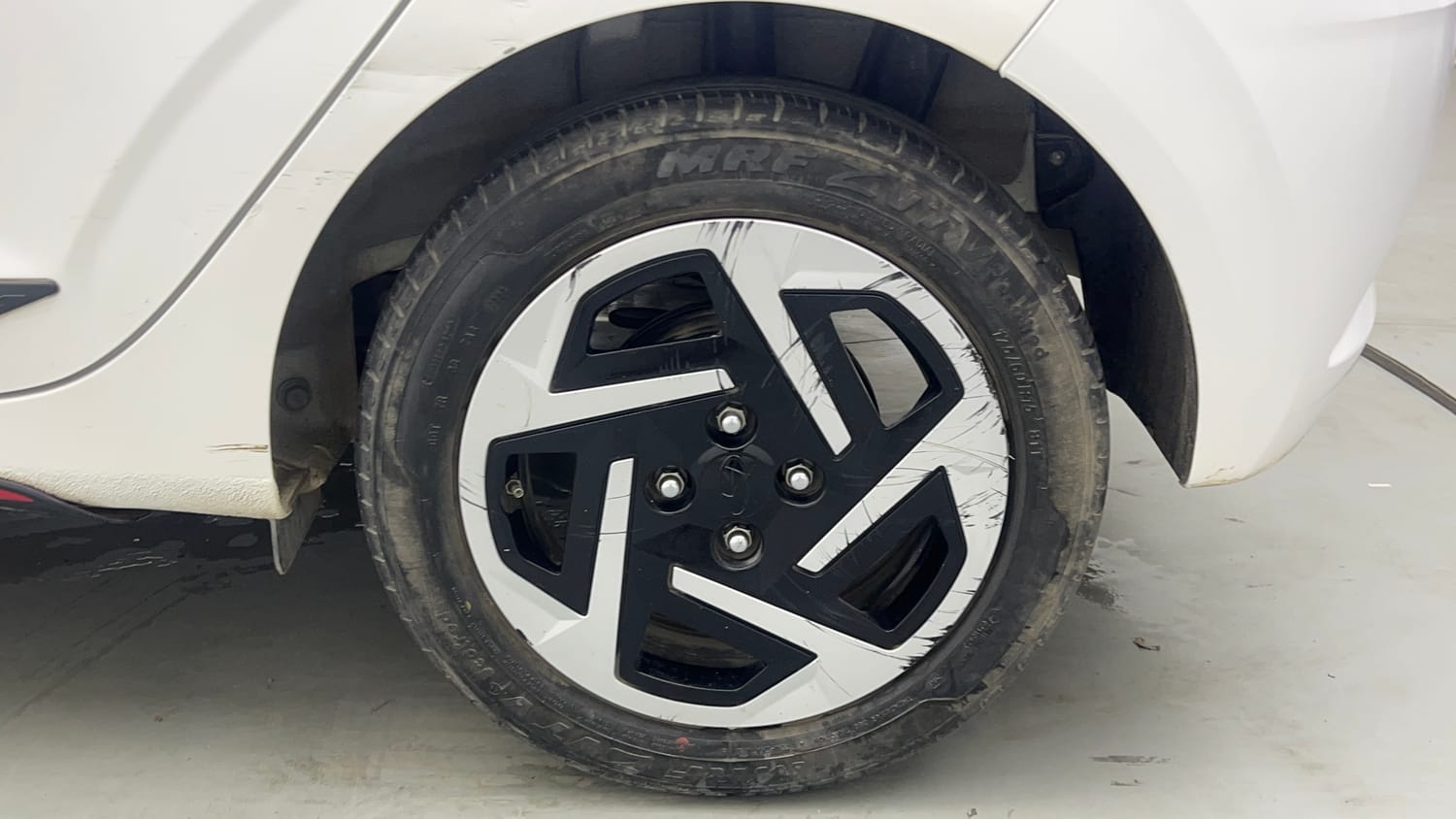 Used 2023 Hyundai Grand i10 Nios Sportz 1.2 Kappa VTVT Petrol Manual tyres LEFT REAR TYRE RIM VIEW