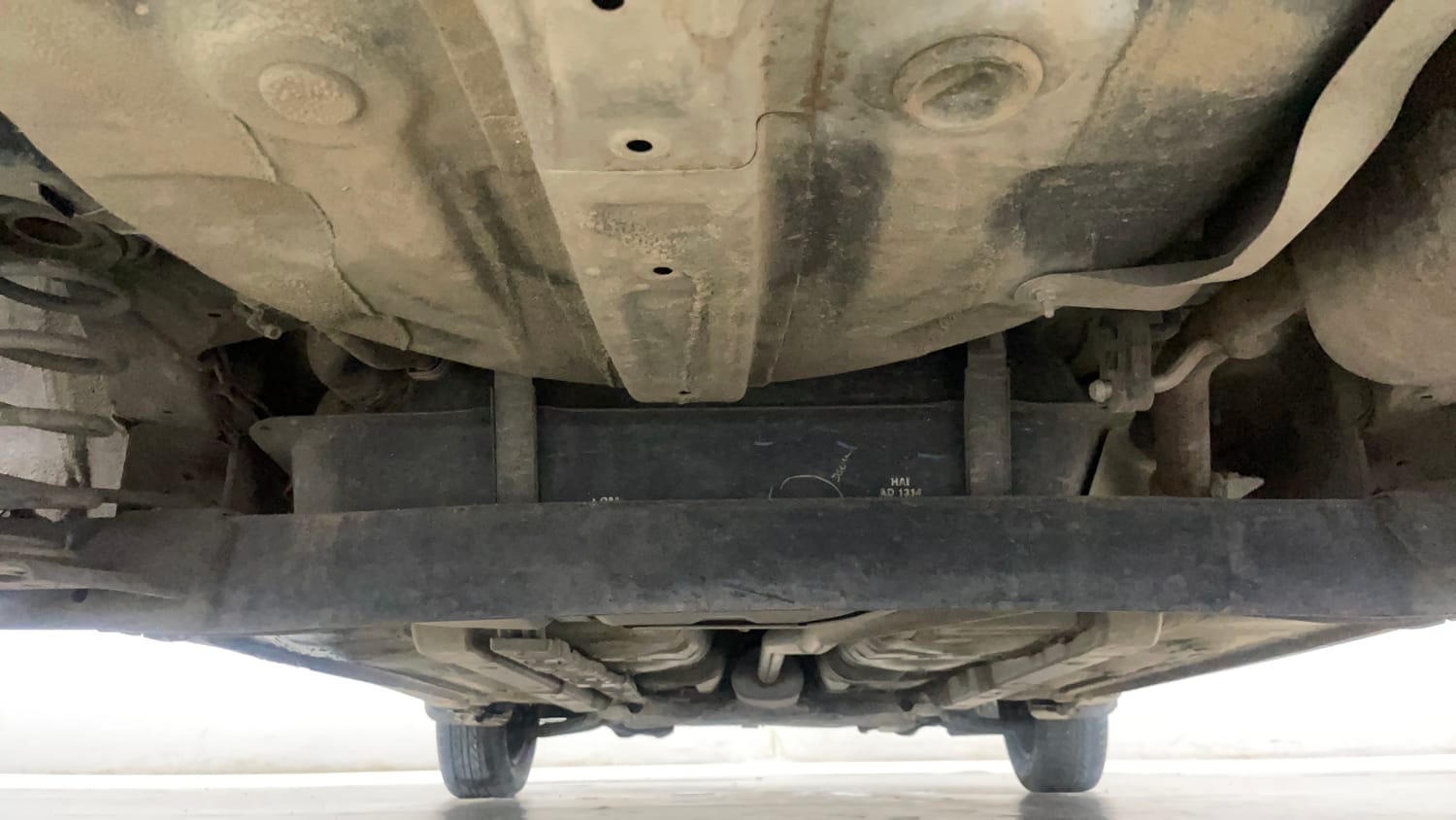 Used 2016 Hyundai Grand i10 Sportz 1.2 Kappa VTVT Petrol Manual extra REAR UNDERBODY VIEW (TAKEN FROM REAR)