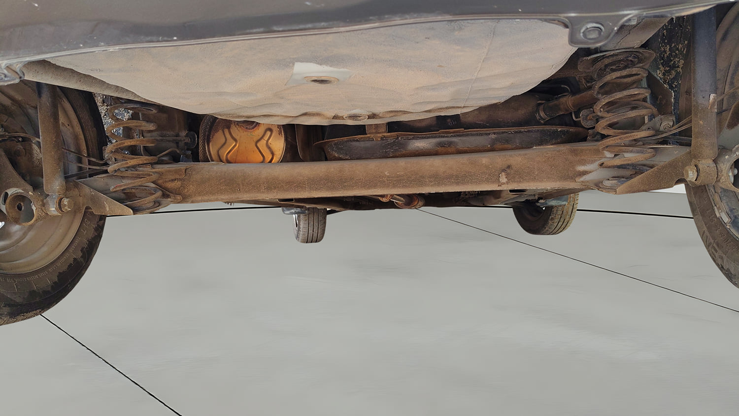 Used 2024 Renault Kwid CLIMBER 1.0 AMT Dual Tone Petrol Automatic extra REAR UNDERBODY VIEW (TAKEN FROM REAR)