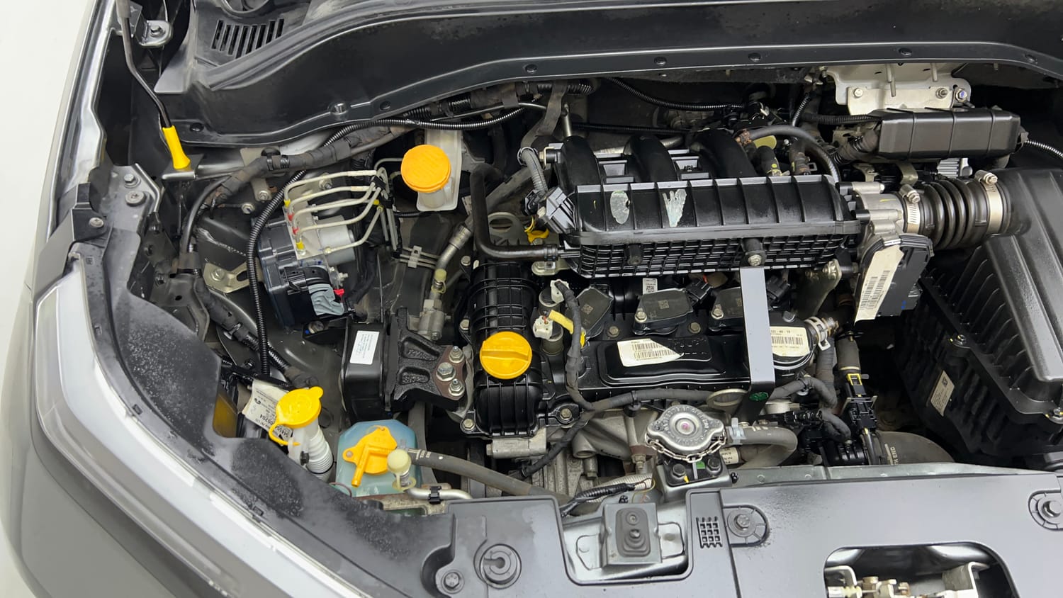 Used 2023 Tata Punch Adventure RHYTHM PACK MT Petrol + CNG (Outside Fitted) Cng Manual engine ENGINE RIGHT SIDE VIEW