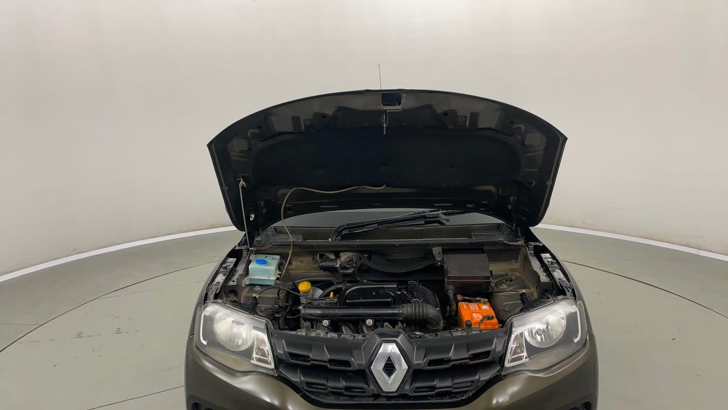 Used 2018 Renault Kwid RXL Petrol Manual engine ENGINE & BONNET OPEN FRONT VIEW