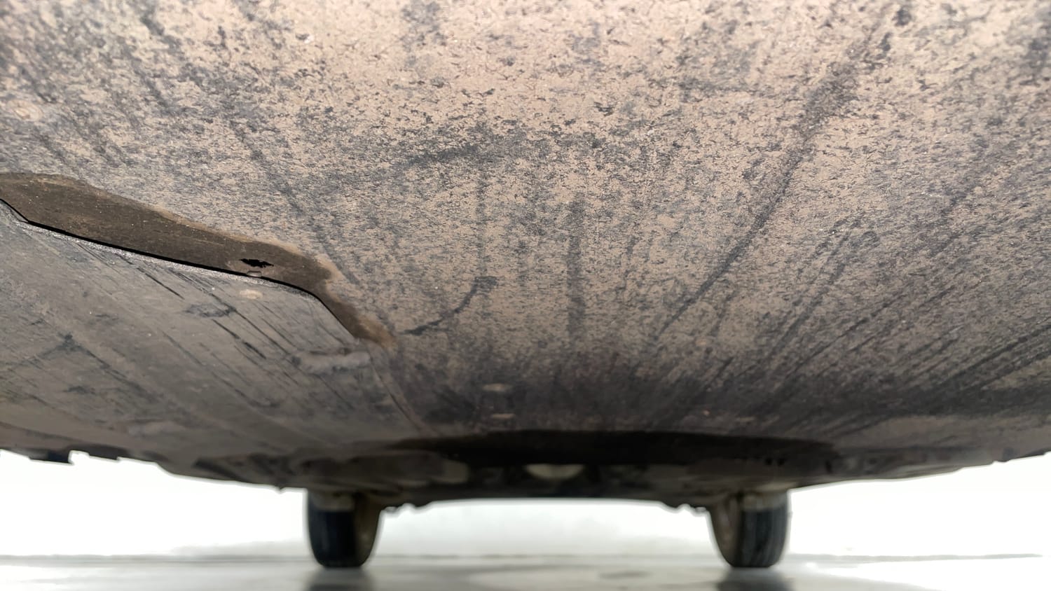 Used 2023 Maruti Suzuki Swift ZXi AMT Petrol Automatic extra FRONT LEFT UNDERBODY VIEW