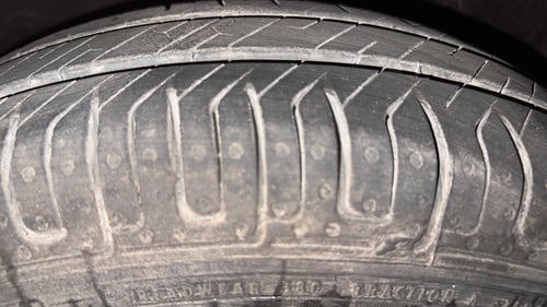Used 2012 Hyundai i10 Sportz 1.2 AT Kappa2 Petrol Automatic tyres LEFT FRONT TYRE TREAD VIEW