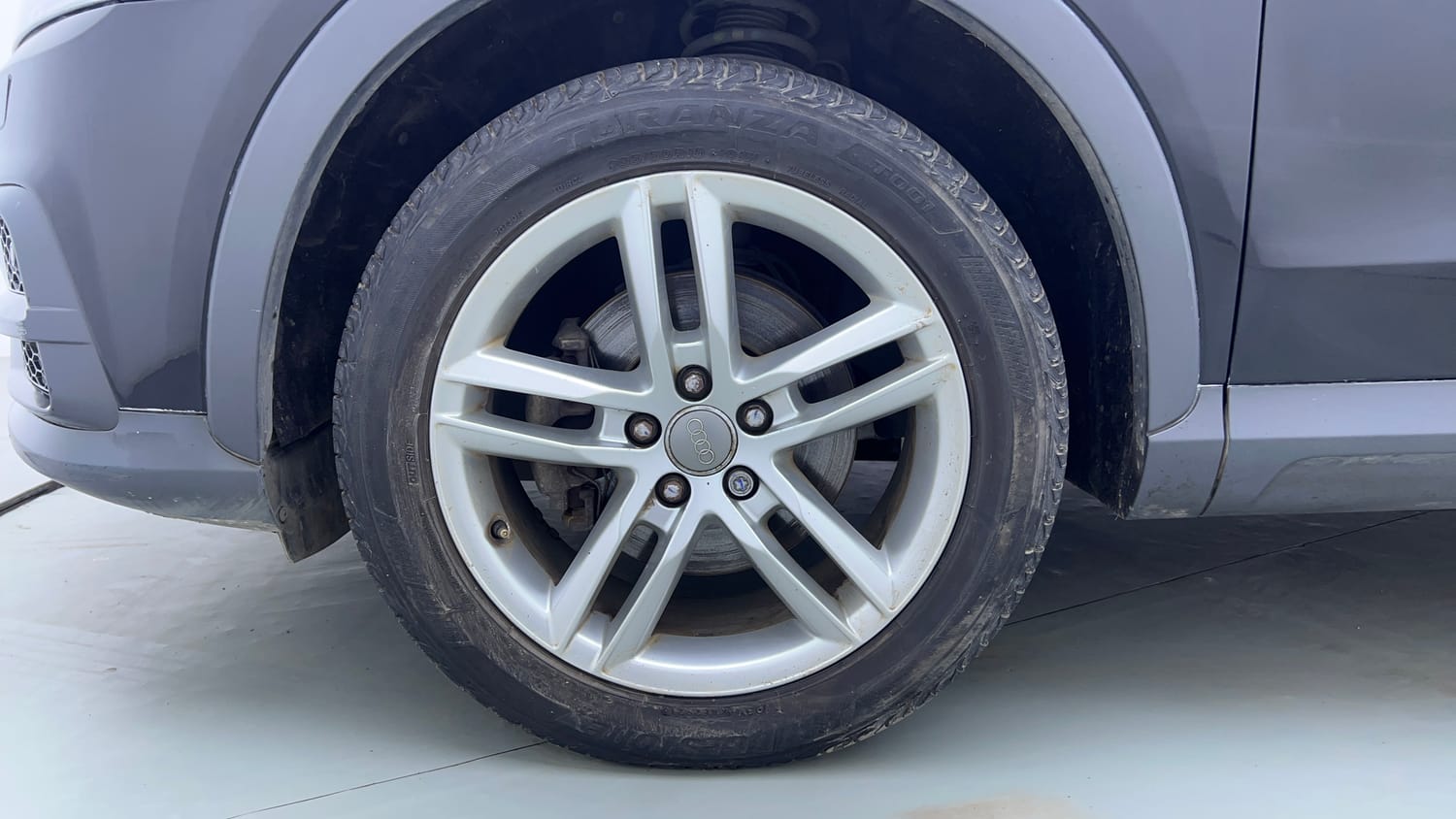 Used 2019 Audi Q3 30 TFSI Premium Petrol Automatic tyres LEFT FRONT TYRE RIM VIEW