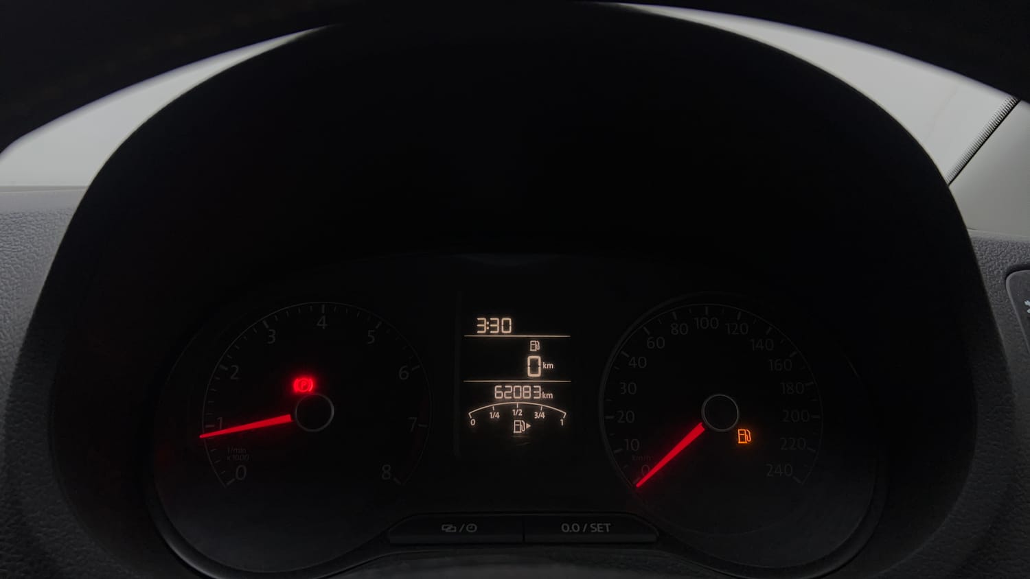 Used 2018 Volkswagen Ameo Trendline 1.0L (P) Petrol Manual interior CLUSTERMETER VIEW