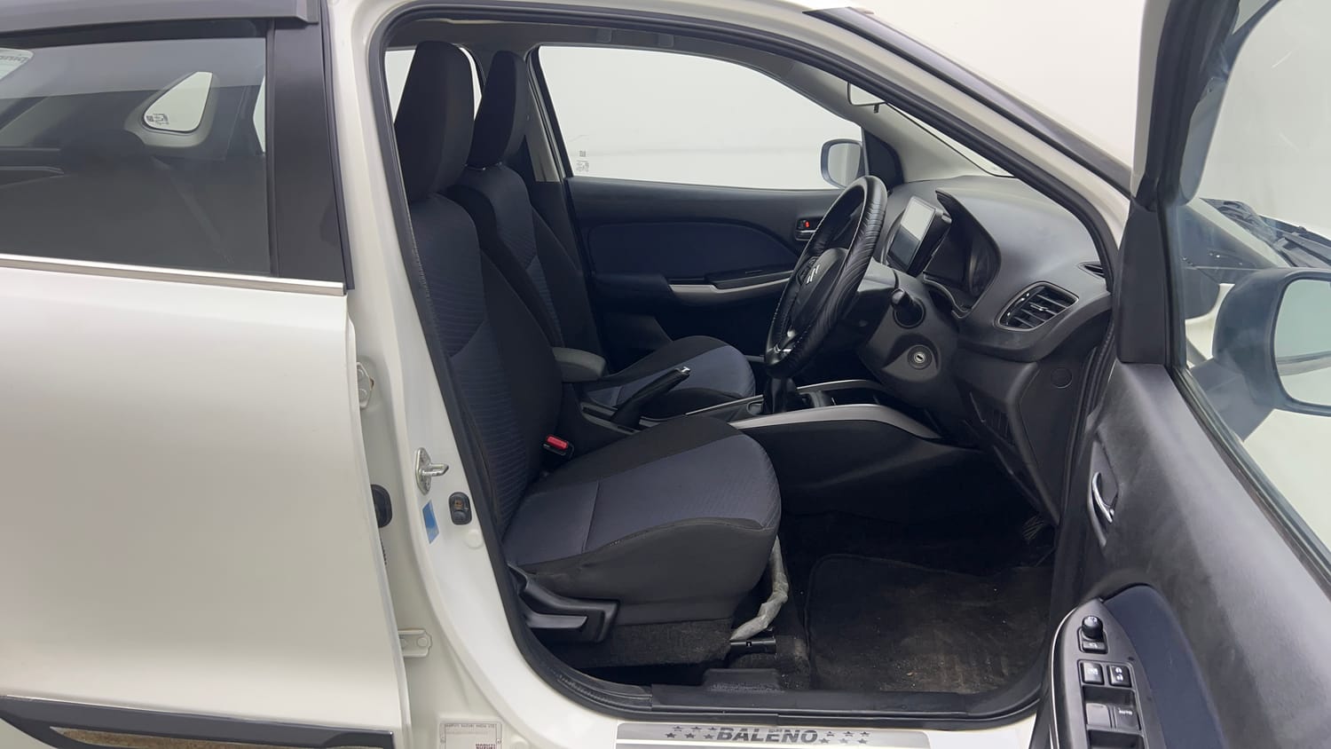 Used 2021 Maruti Suzuki Baleno Delta Petrol Manual interior RIGHT SIDE FRONT DOOR CABIN VIEW