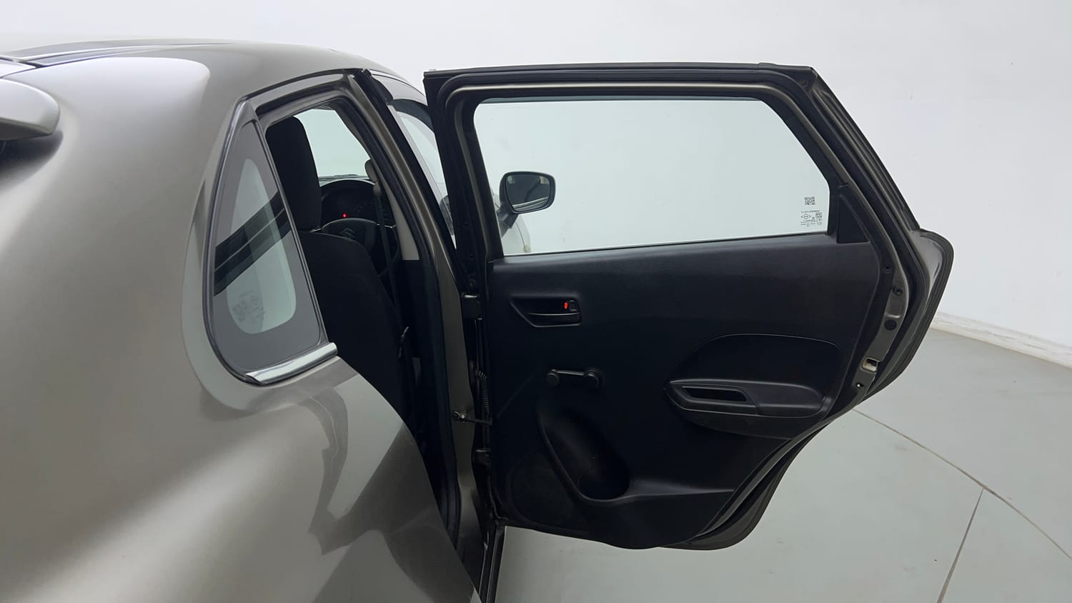 Used 2021 Maruti Suzuki Baleno Sigma Petrol Manual interior RIGHT REAR DOOR OPEN VIEW
