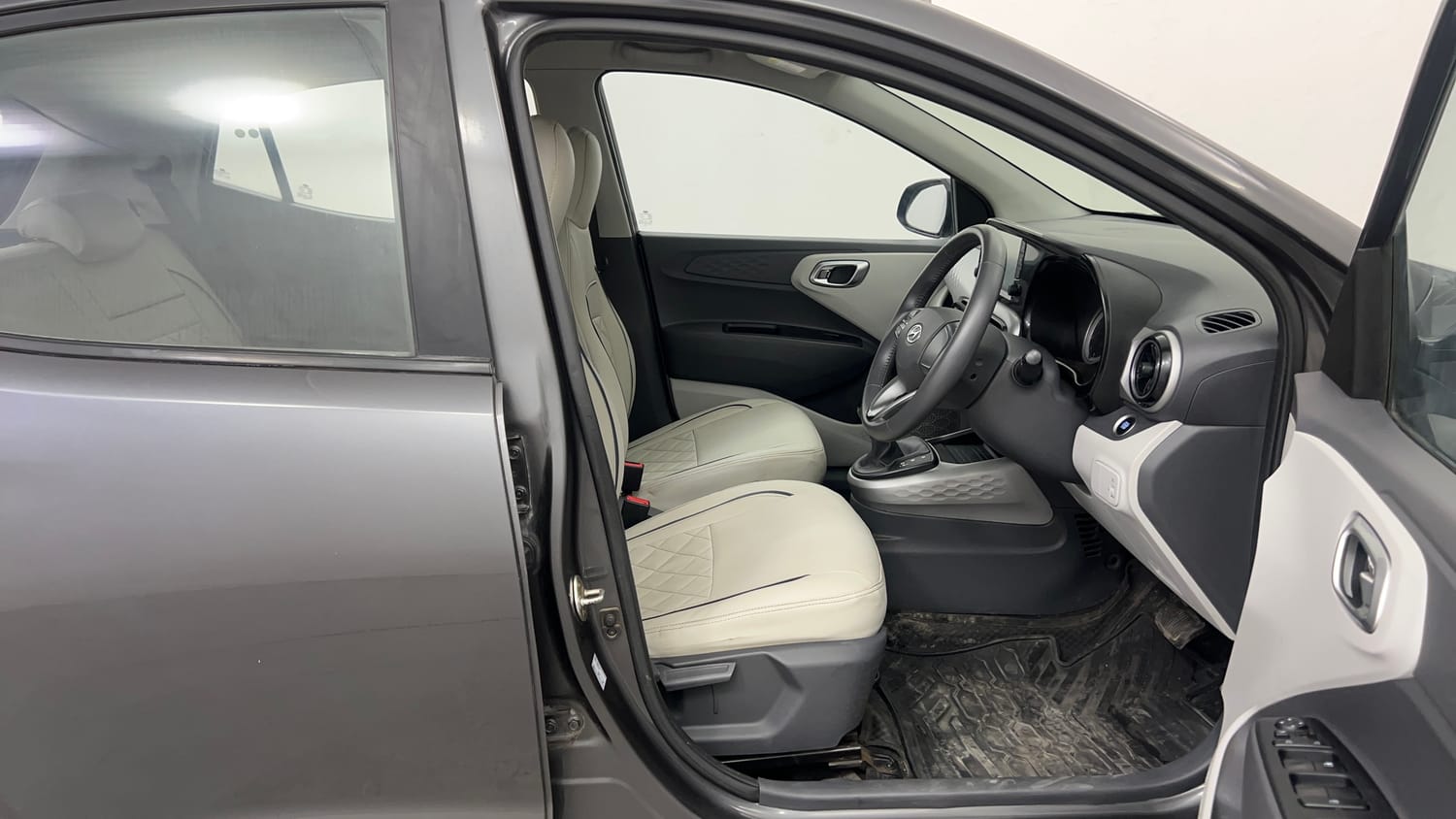 Used 2021 Hyundai Grand i10 Nios Sportz AMT 1.2 Kappa VTVT Petrol Automatic interior RIGHT SIDE FRONT DOOR CABIN VIEW