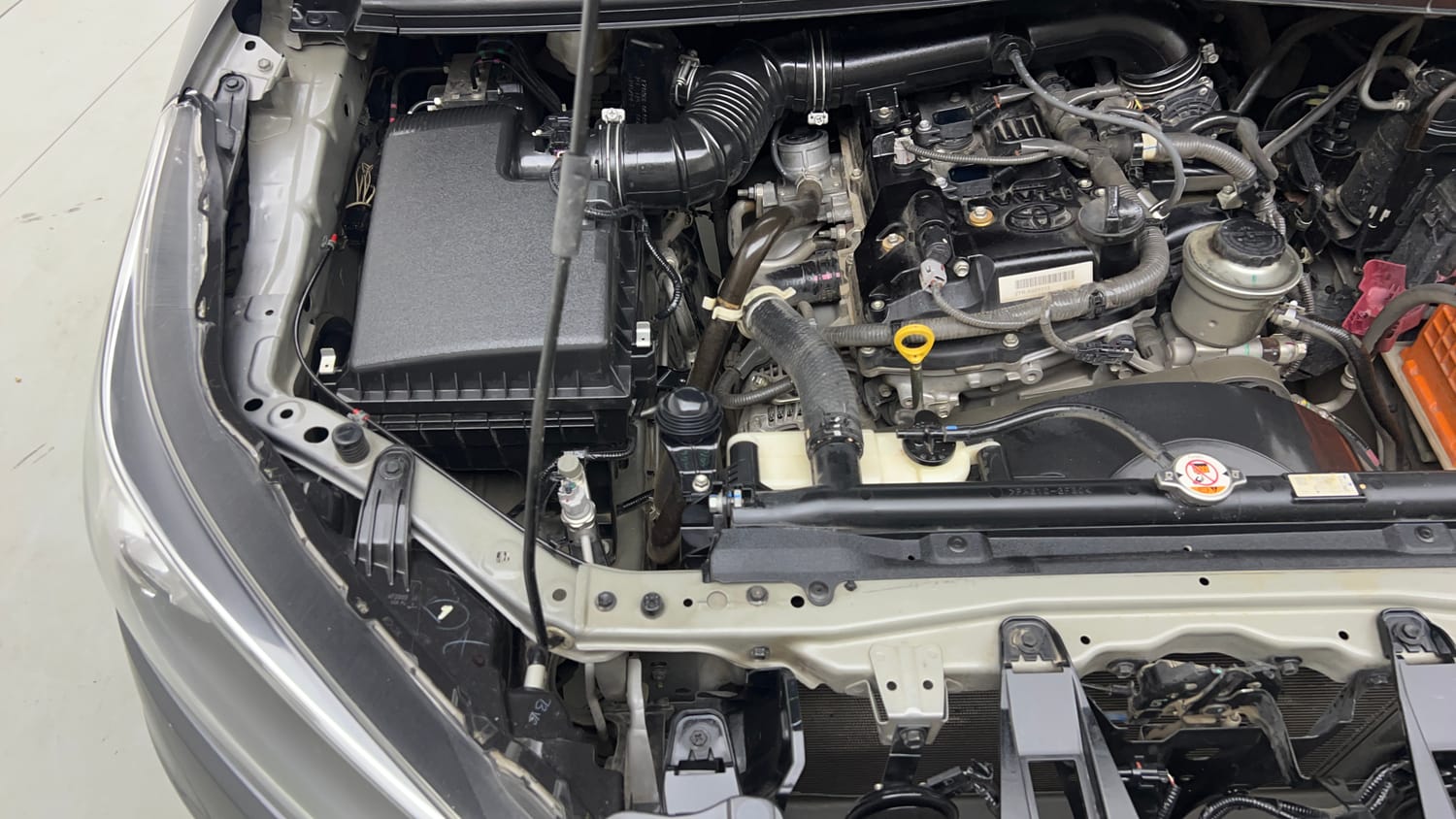 Used 2022 Toyota Innova Crysta GX 2.7 AT 7 STR Petrol Automatic engine ENGINE RIGHT SIDE VIEW