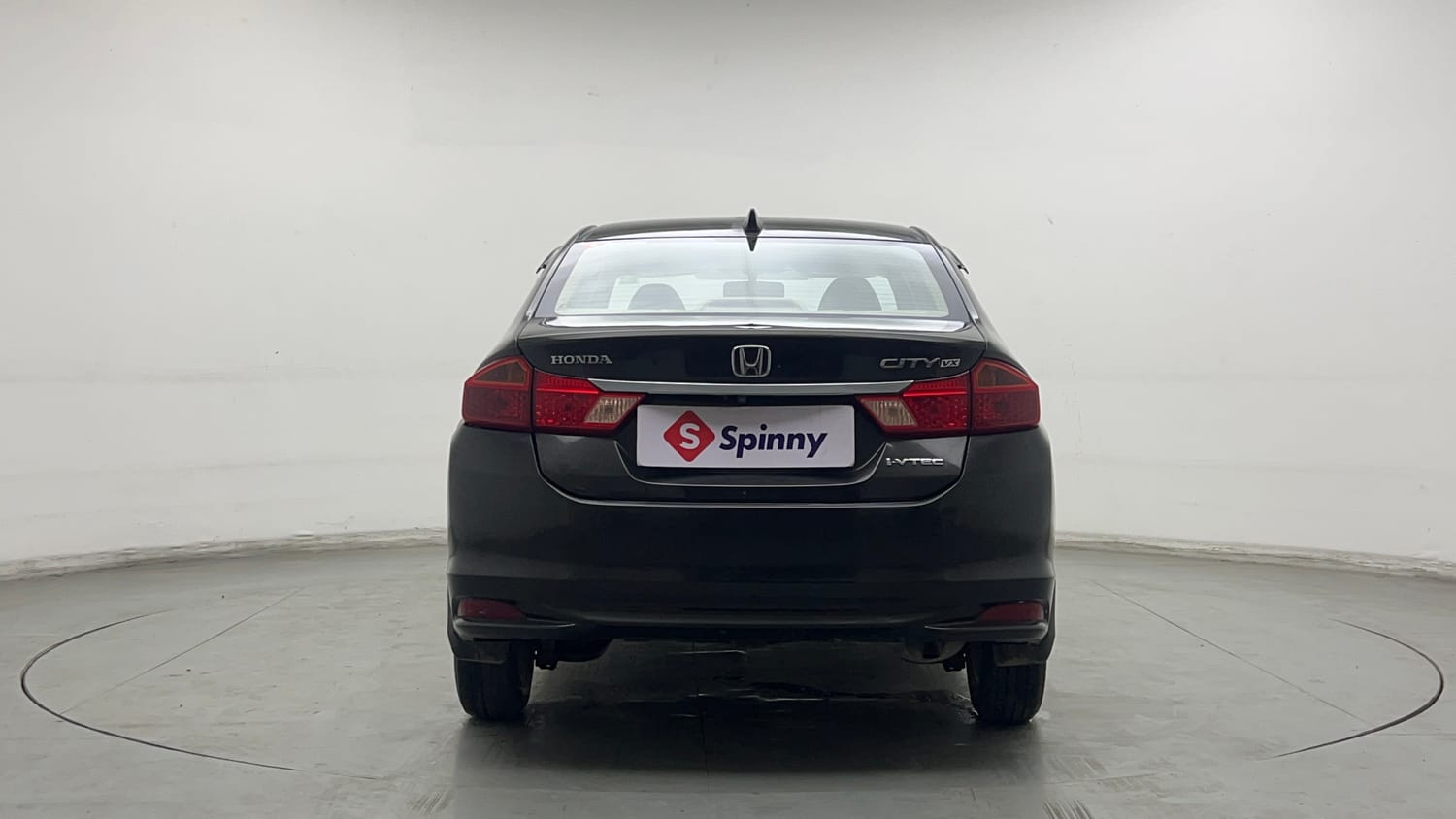 Used 2016 Honda City VX Petrol Manual exterior BACK VIEW