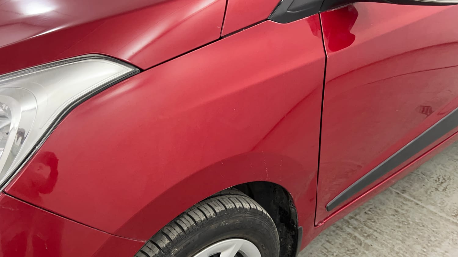 Used 2017 Hyundai Grand i10 Sportz (O) 1.2 Kappa VTVT Petrol Manual dents MINOR DENT