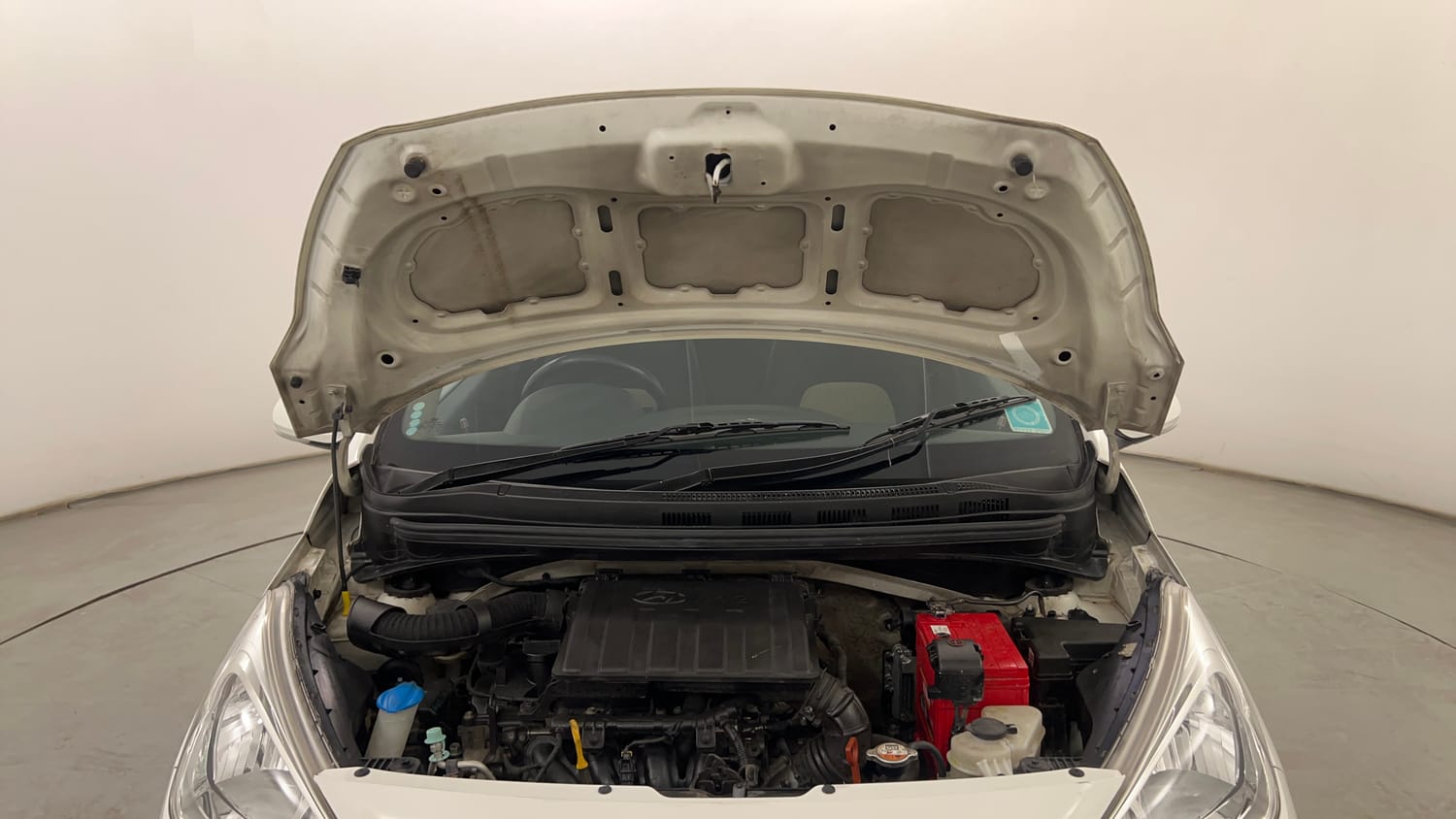 Used 2014 Hyundai Grand i10 Asta AT 1.2 Kappa VTVT Petrol Automatic engine ENGINE & BONNET OPEN FRONT VIEW