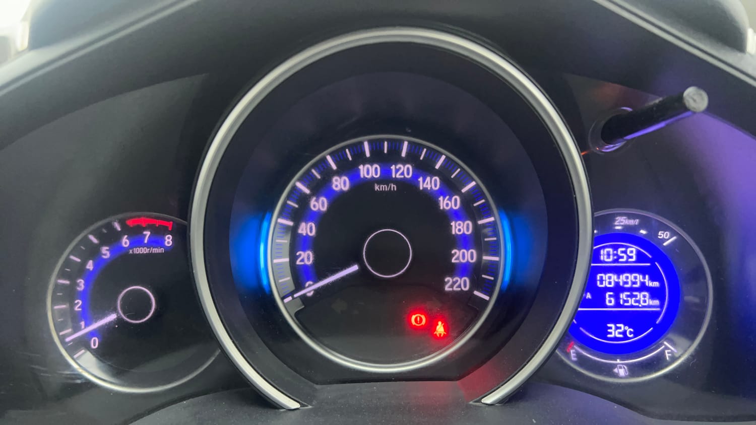 Used 2019 Honda WR-V S MT Petrol Petrol Manual interior CLUSTERMETER VIEW