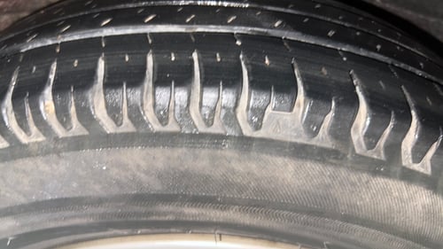 Used 2012 Hyundai i10 Sportz 1.2 AT Kappa2 Petrol Automatic tyres RIGHT REAR TYRE TREAD VIEW