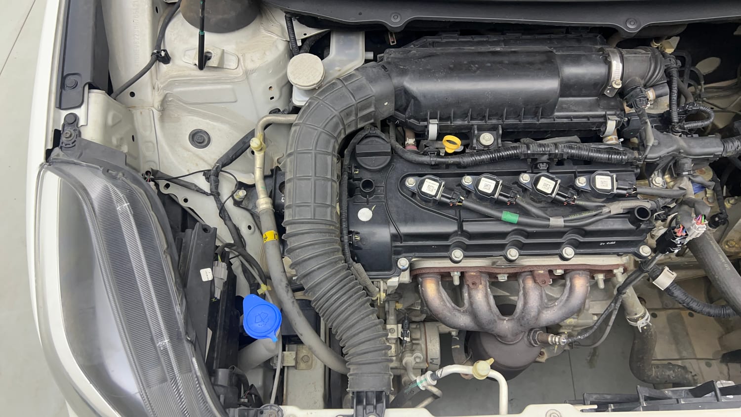 Used 2021 Maruti Suzuki Baleno Delta Petrol Manual engine ENGINE RIGHT SIDE VIEW